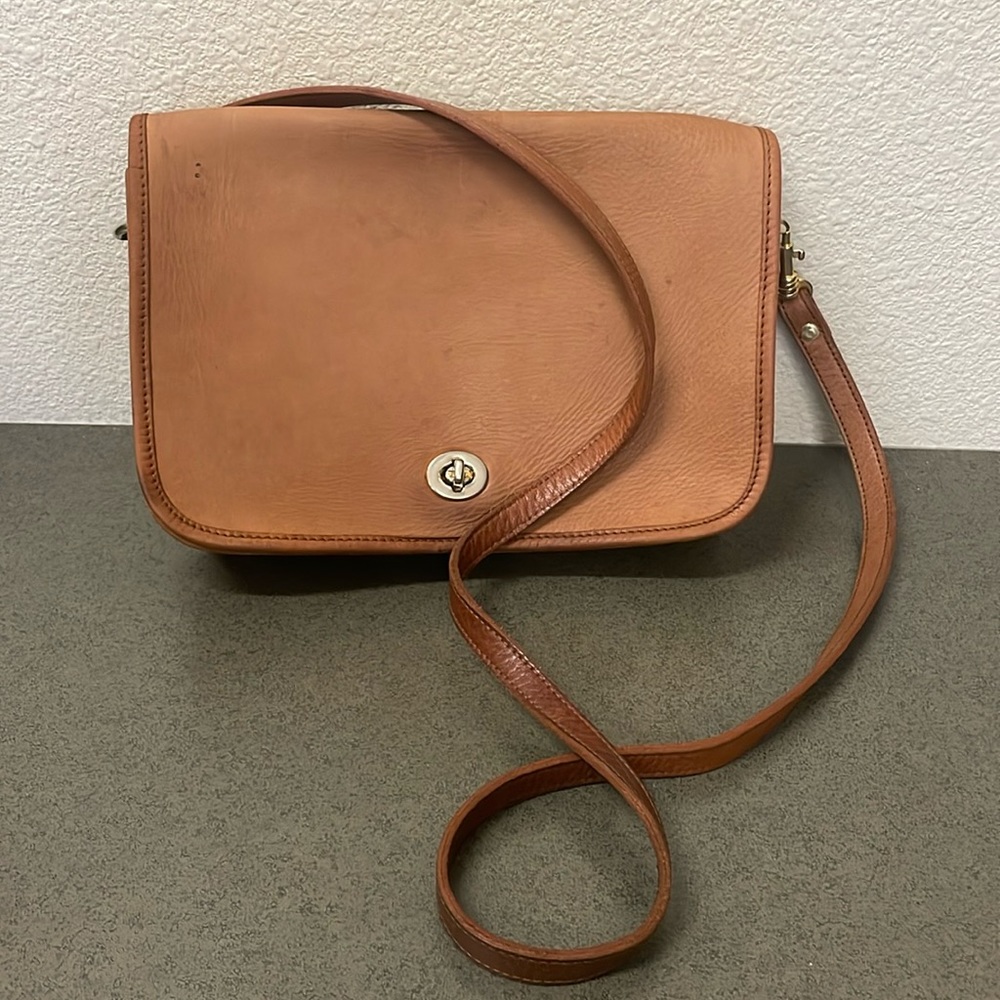Partners brown leather crossbody